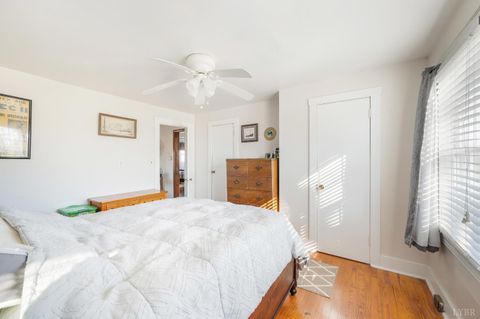 Tiny photo for 10008 Thomas Jefferson Highway, Charlotte Court House, VA 23923 (MLS # 363490)