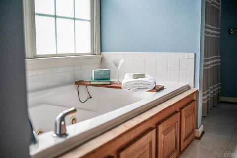 Tiny photo for 1324 Cuddington Lane, Forest, VA 24551 (MLS # 362230)