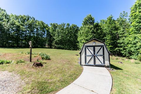 Tiny photo for 119 S Fork Road, Appomattox, VA 24522 (MLS # 366542)
