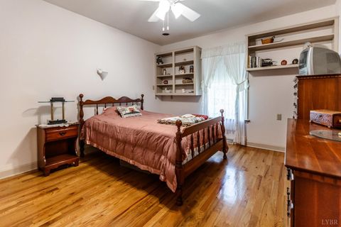 Tiny photo for 119 S Fork Road, Appomattox, VA 24522 (MLS # 366542)