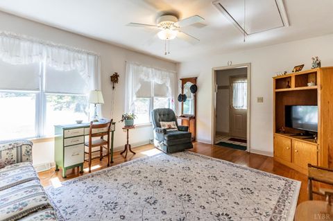 Tiny photo for 119 S Fork Road, Appomattox, VA 24522 (MLS # 366542)