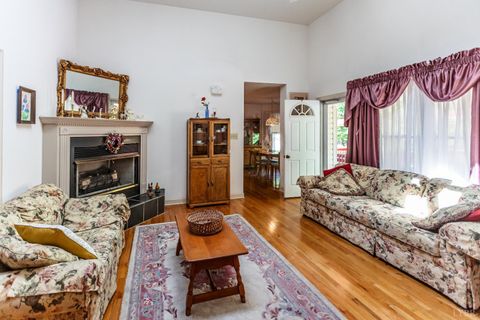 Tiny photo for 119 S Fork Road, Appomattox, VA 24522 (MLS # 366542)