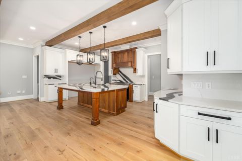 Tiny photo for 7622 Farmville Road, Farmville, VA 23901 (MLS # 362554)