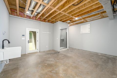 Tiny photo for 7622 Farmville Road, Farmville, VA 23901 (MLS # 362554)