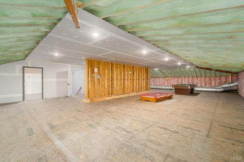 Tiny photo for 7622 Farmville Road, Farmville, VA 23901 (MLS # 362554)