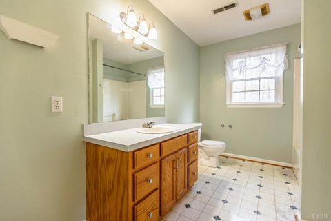 Tiny photo for 103 Brockenbrough Place, Forest, VA 24551 (MLS # 363223)