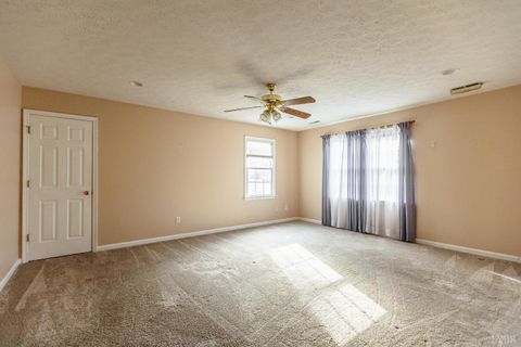 Tiny photo for 103 Brockenbrough Place, Forest, VA 24551 (MLS # 363223)