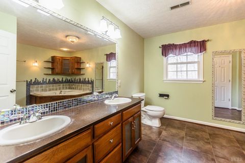Tiny photo for 103 Brockenbrough Place, Forest, VA 24551 (MLS # 363223)