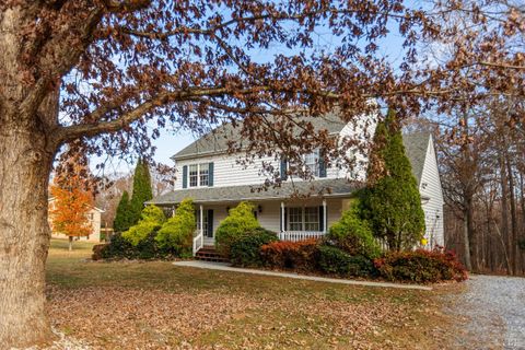 Tiny photo for 103 Brockenbrough Place, Forest, VA 24551 (MLS # 363223)