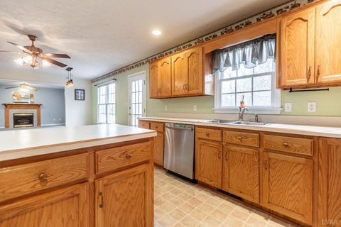 Tiny photo for 103 Brockenbrough Place, Forest, VA 24551 (MLS # 363223)