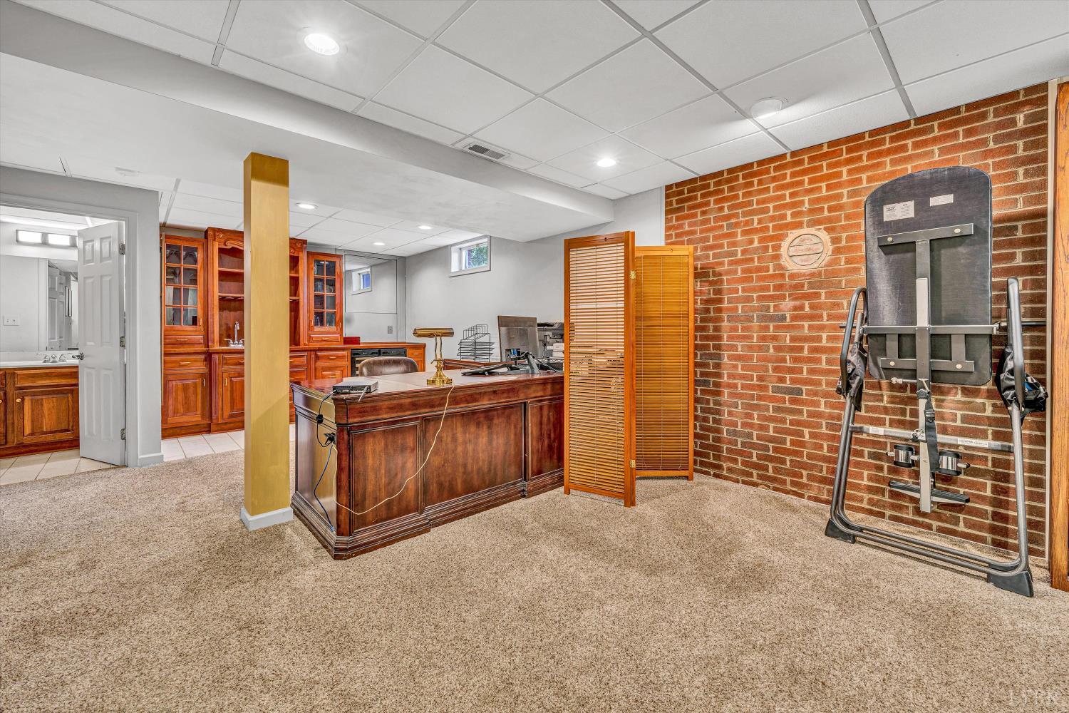 302 Ivy Lane, Daleville, Virginia image 36