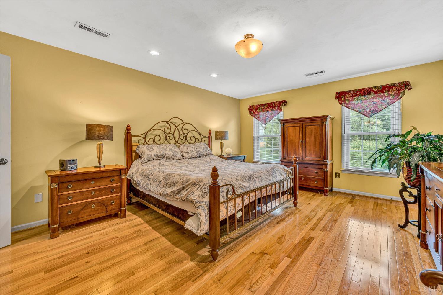 302 Ivy Lane, Daleville, Virginia image 26