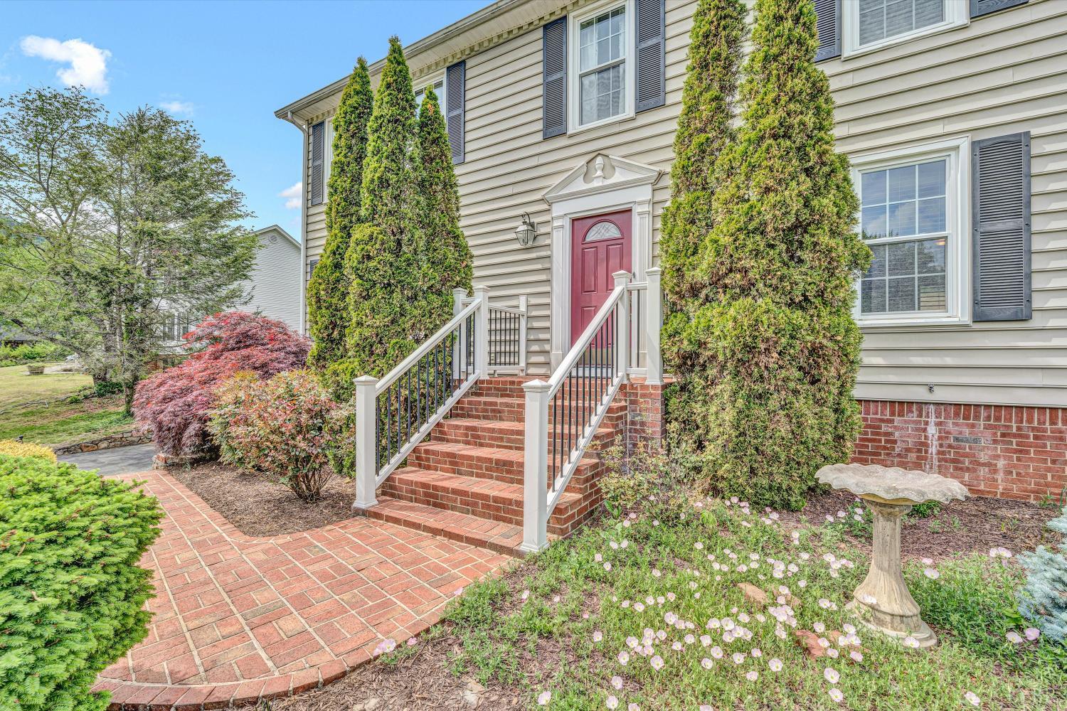302 Ivy Lane, Daleville, Virginia image 6