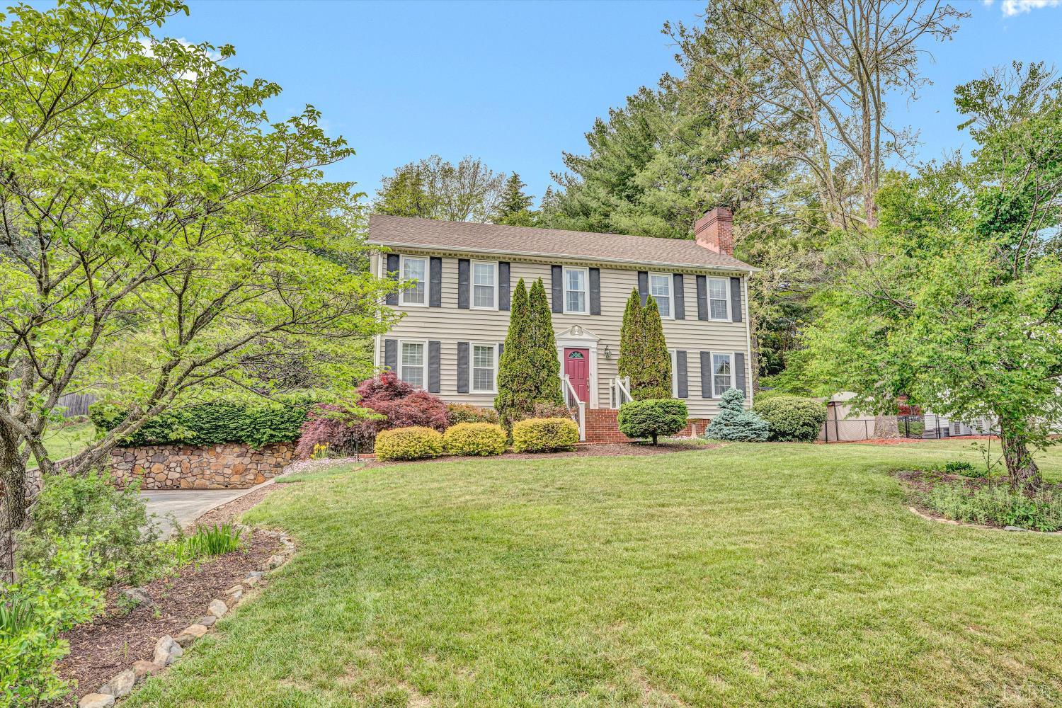 302 Ivy Lane, Daleville, Virginia image 2