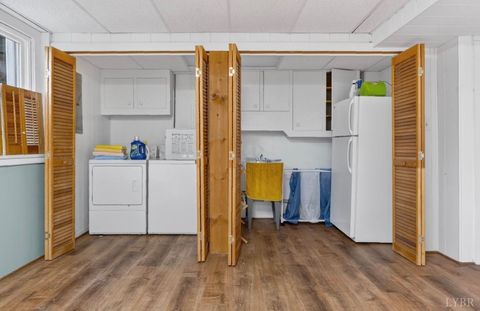 Tiny photo for 275 Fox Hill Road, Rice, VA 23966 (MLS # 366684)