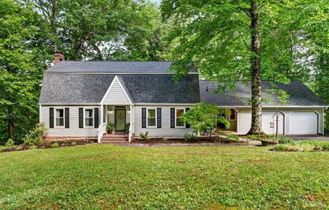 Tiny photo for 275 Fox Hill Road, Rice, VA 23966 (MLS # 366684)