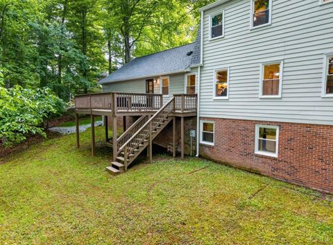Tiny photo for 275 Fox Hill Road, Rice, VA 23966 (MLS # 366684)