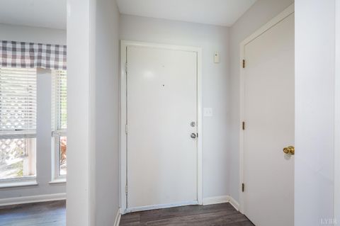 Tiny photo for 424 Oak Point Road, Forest, VA 24551 (MLS # 365938)