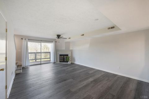 Tiny photo for 424 Oak Point Road, Forest, VA 24551 (MLS # 365938)