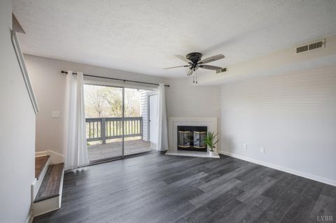 Tiny photo for 424 Oak Point Road, Forest, VA 24551 (MLS # 365938)