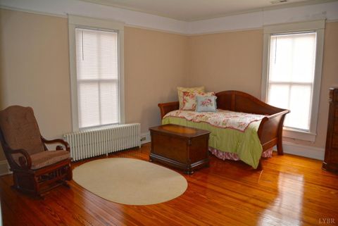 Tiny photo for 900 High Street St, Farmville, VA 23901 (MLS # 363485)