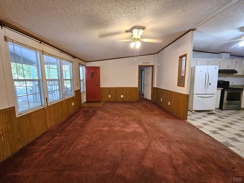 Tiny photo for 7962 Five Forks Road, Pamplin, VA 23958 (MLS # 362247)