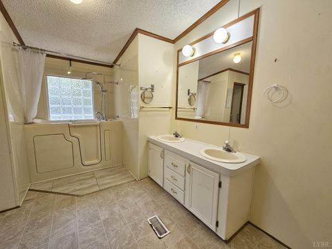 Tiny photo for 7962 Five Forks Road, Pamplin, VA 23958 (MLS # 362247)