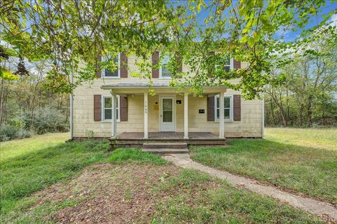 Tiny photo for 104 Claytor Drive, Brookneal, VA 24528 (MLS # 362520)