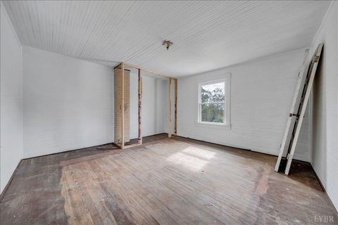 Tiny photo for 104 Claytor Drive, Brookneal, VA 24528 (MLS # 362520)