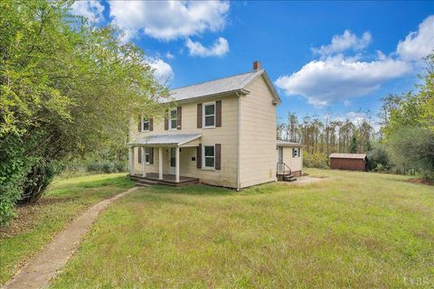 Tiny photo for 104 Claytor Drive, Brookneal, VA 24528 (MLS # 362520)