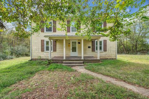 Tiny photo for 104 Claytor Drive, Brookneal, VA 24528 (MLS # 362520)