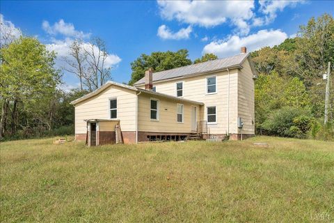 Tiny photo for 104 Claytor Drive, Brookneal, VA 24528 (MLS # 362520)