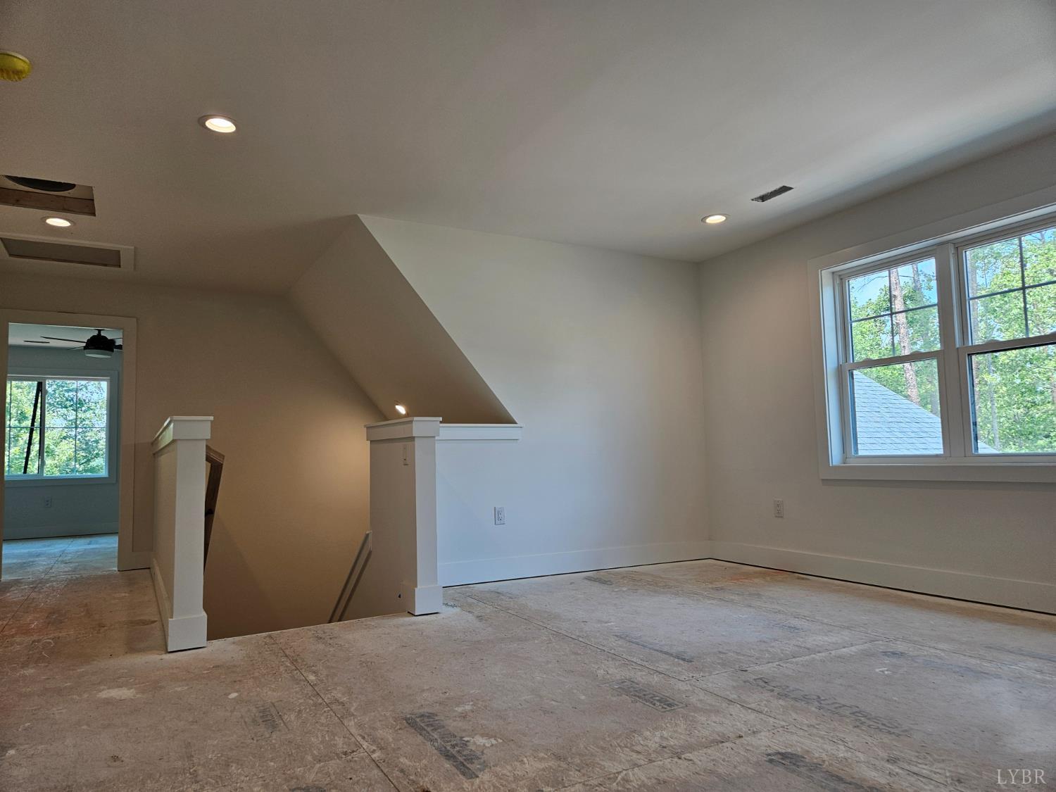 120 Pointe O Woods Drive, Huddleston, Virginia image 18