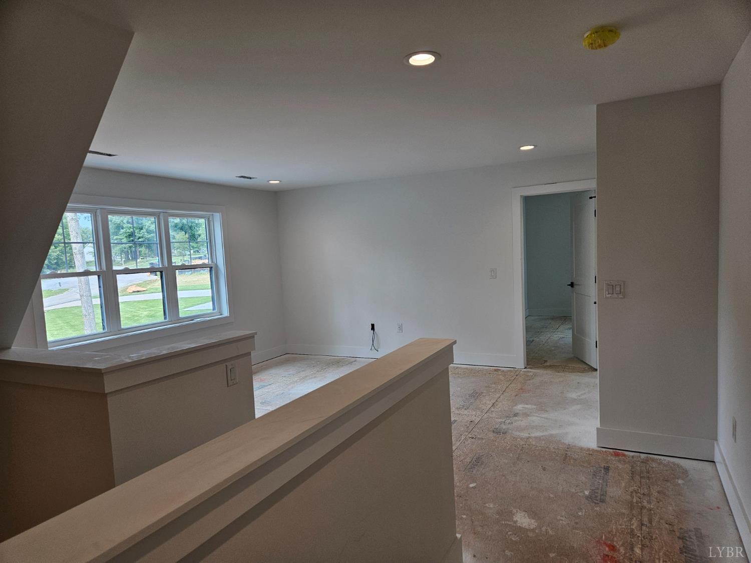 120 Pointe O Woods Drive, Huddleston, Virginia image 17