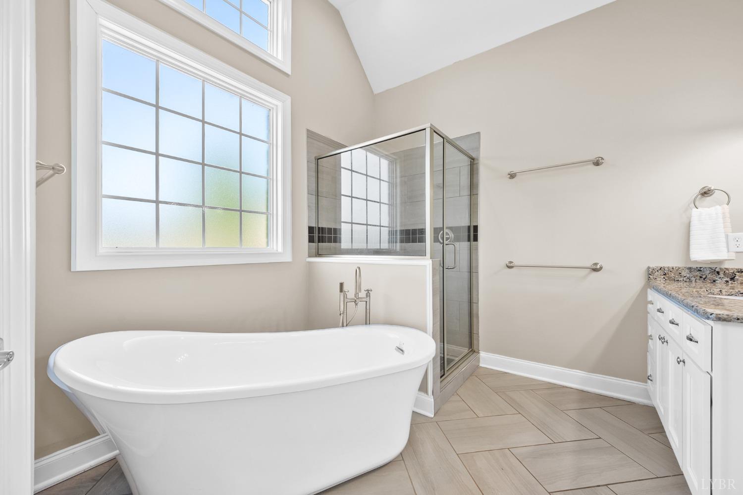 2220 Colby Drive, Forest, Virginia image 31