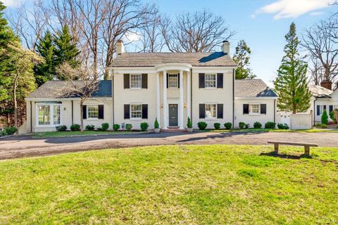 Photo of 3620 Manton Drive, Lynchburg, VA 24503 (MLS # 365366)