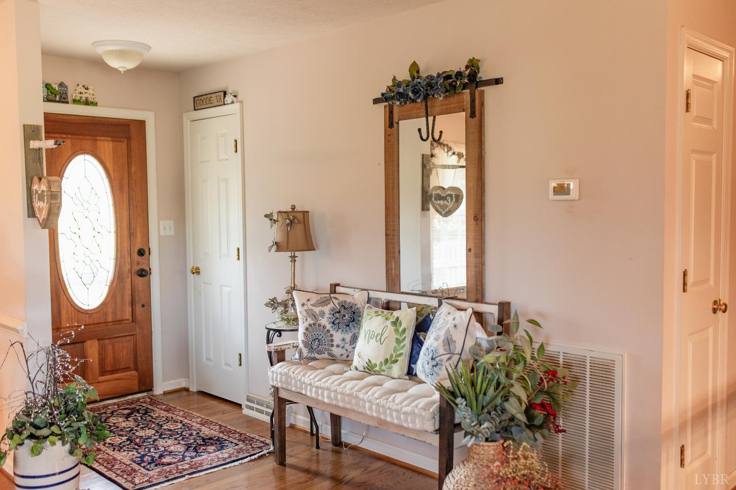 206 Meadowhill Circle Cir, Goode, Virginia image 13