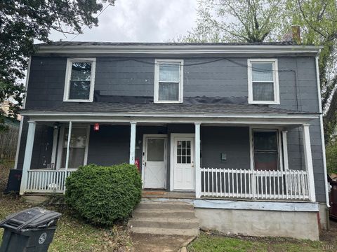 Photo of 1513 Polk Street, Lynchburg, VA 24504 (MLS # 363704)