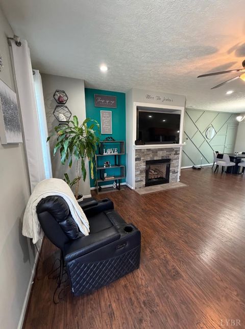 Tiny photo for 271 Pleasant Ridge Drive, Madison Heights, VA 24572 (MLS # 365635)