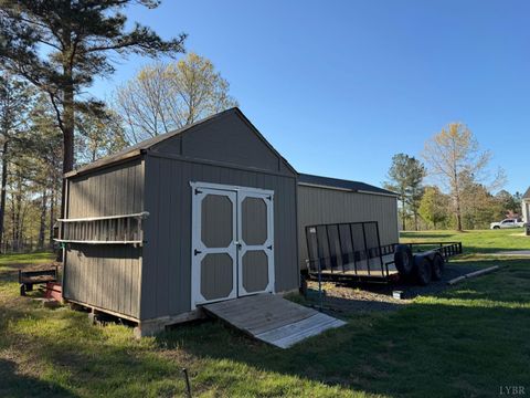 Tiny photo for 271 Pleasant Ridge Drive, Madison Heights, VA 24572 (MLS # 365635)