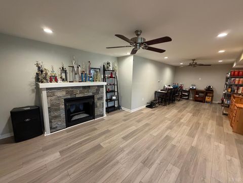 Tiny photo for 271 Pleasant Ridge Drive, Madison Heights, VA 24572 (MLS # 365635)