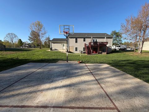 Tiny photo for 271 Pleasant Ridge Drive, Madison Heights, VA 24572 (MLS # 365635)