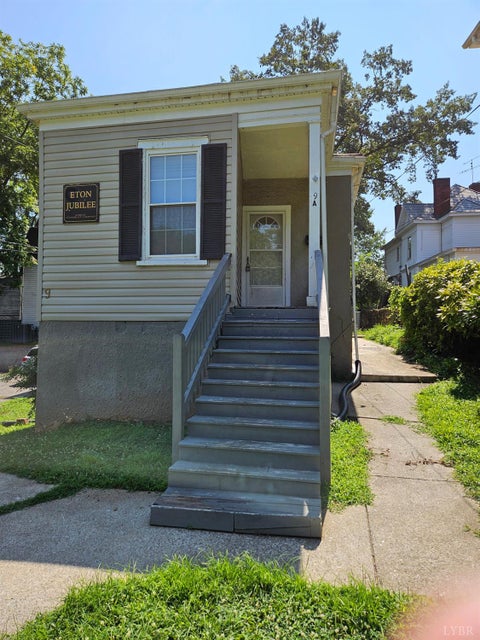 Photo of 9 West Princeton Circle #B, Lynchburg, VA 24503 (MLS # 368952)