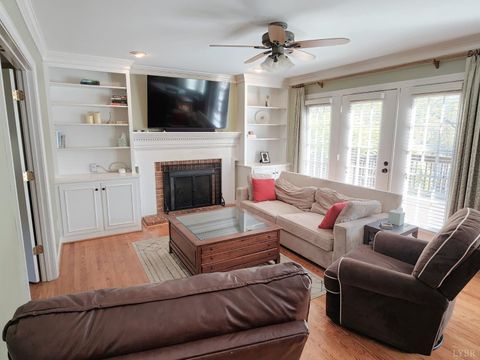 Tiny photo for 100 Jameson Court, Lynchburg, VA 24503 (MLS # 365760)