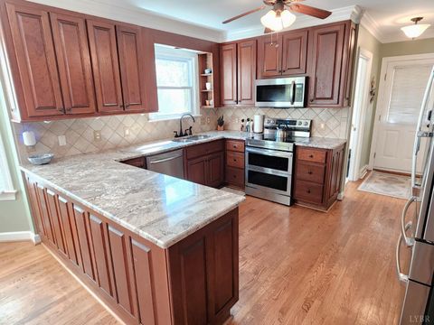 Tiny photo for 100 Jameson Court, Lynchburg, VA 24503 (MLS # 365760)