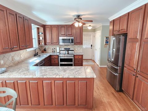 Tiny photo for 100 Jameson Court, Lynchburg, VA 24503 (MLS # 365760)