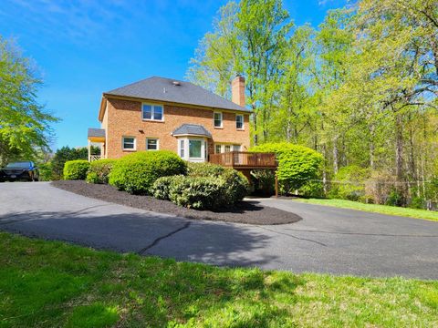 Tiny photo for 100 Jameson Court, Lynchburg, VA 24503 (MLS # 365760)