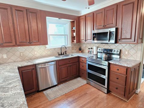 Tiny photo for 100 Jameson Court, Lynchburg, VA 24503 (MLS # 365760)