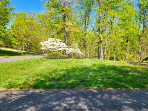 Tiny photo for 100 Jameson Court, Lynchburg, VA 24503 (MLS # 365760)