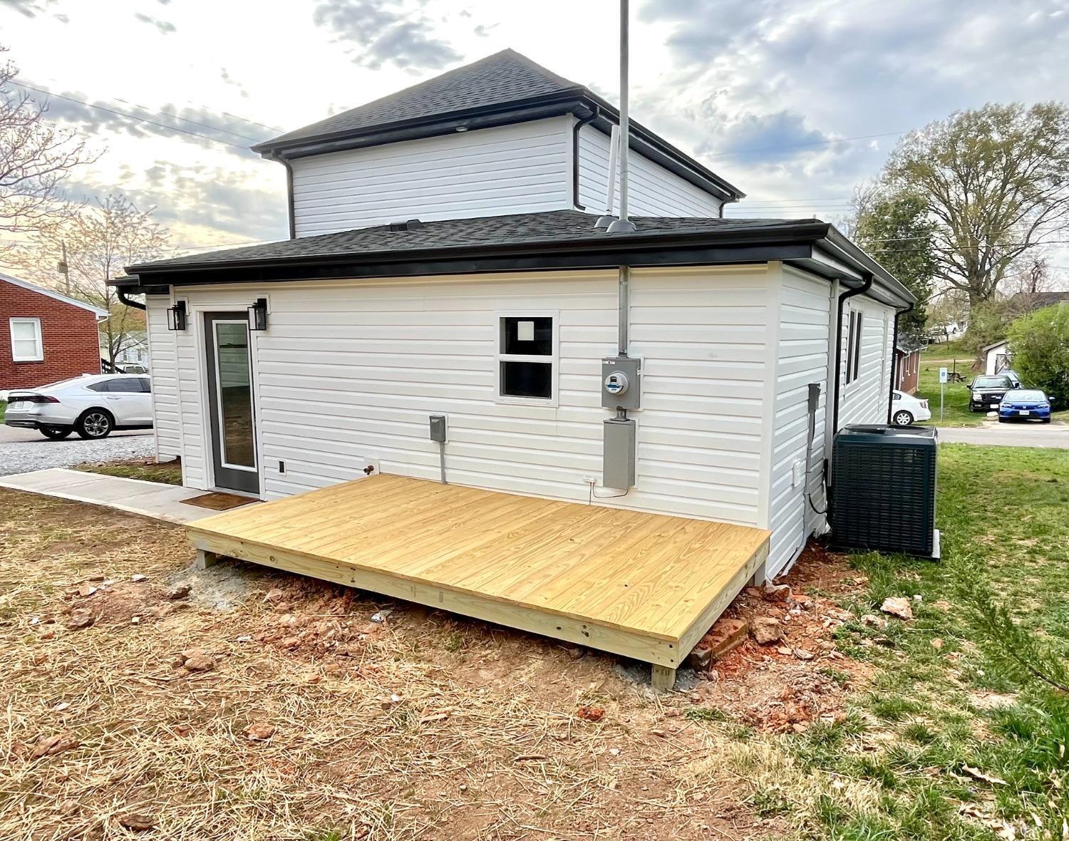 2376 Cobbs Street, Lynchburg, Virginia image 38